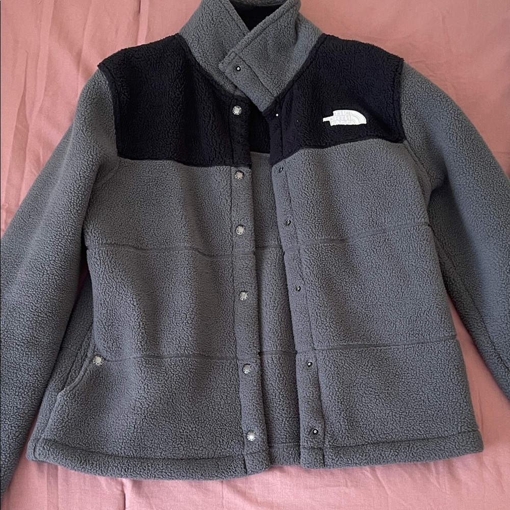 The North Face Gray and Black Teddy Jacket